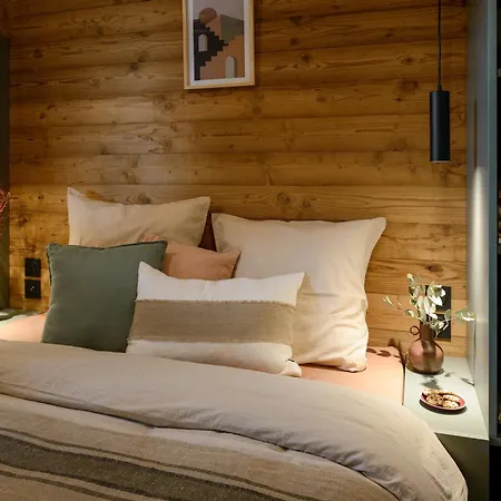 Vvf Aubrac Village de vacances *