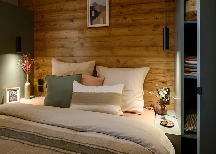 Vvf Aubrac Village de vacances *